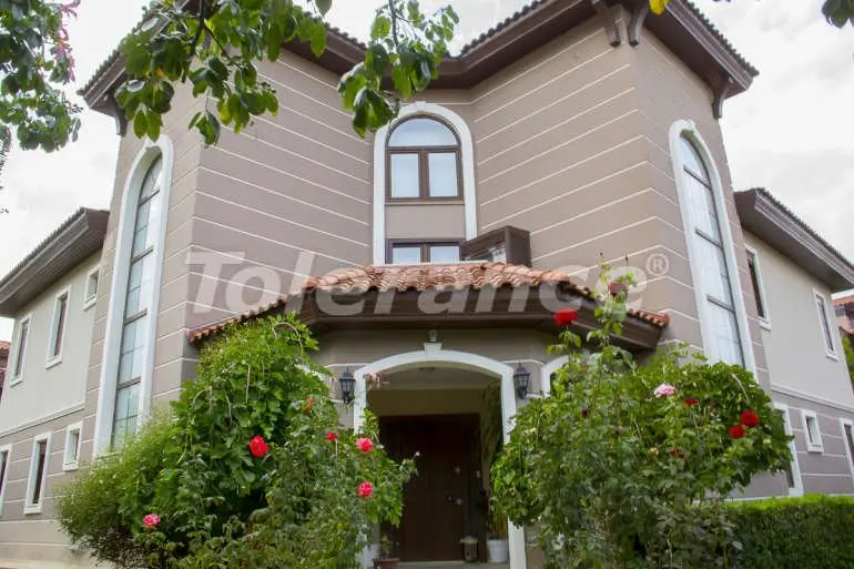 Вилла или дом от застройщика в Коньяалты, Анталия с бассейном: купить недвижимость в Турции - 10321