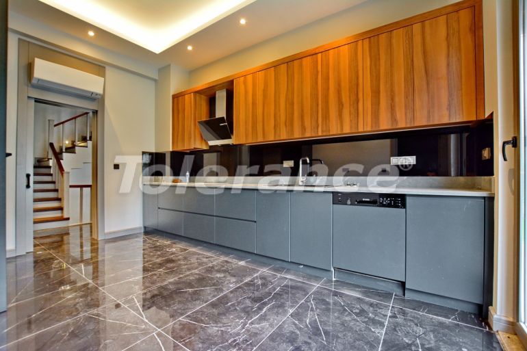 Вилла или дом от застройщика в Коньяалты, Анталия с бассейном - 107732 Вилла или дом от застройщика в Коньяалты, Анталия с бассейном: купить недвижимость в Турции - 107732