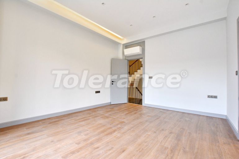 Вилла или дом от застройщика в Коньяалты, Анталия с бассейном - 107735 Вилла или дом от застройщика в Коньяалты, Анталия с бассейном: купить недвижимость в Турции - 107735