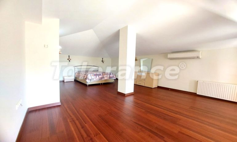 Вилла или дом в Коньяалты, Анталия: купить недвижимость в Турции - 112709