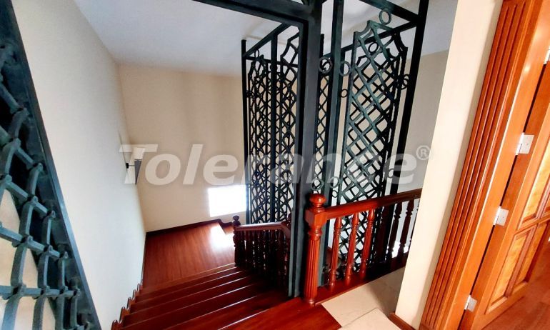 Вилла или дом в Коньяалты, Анталия: купить недвижимость в Турции - 112716