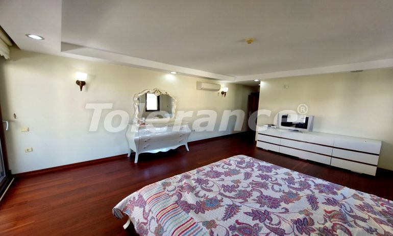 Вилла или дом в Коньяалты, Анталия: купить недвижимость в Турции - 112720