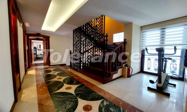 Вилла или дом в Коньяалты, Анталия: купить недвижимость в Турции - 112728