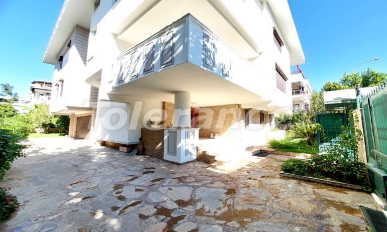 Вилла или дом в Коньяалты, Анталия: купить недвижимость в Турции - 112780