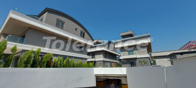 Вилла или дом от застройщика в Коньяалты, Анталия с бассейном: купить недвижимость в Турции - 113146