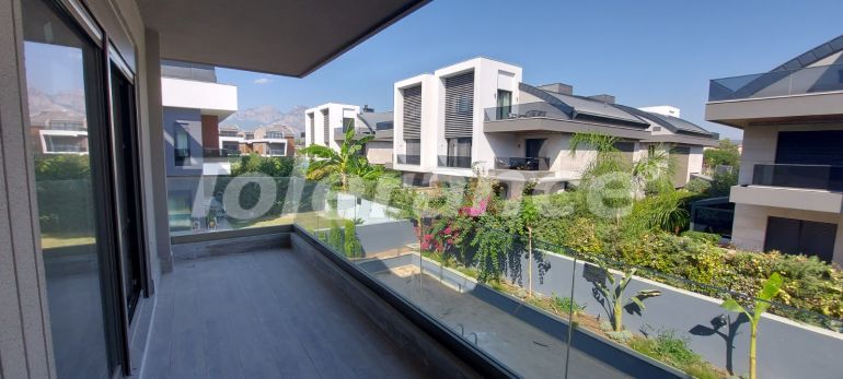 Вилла или дом от застройщика в Коньяалты, Анталия с бассейном: купить недвижимость в Турции - 113148