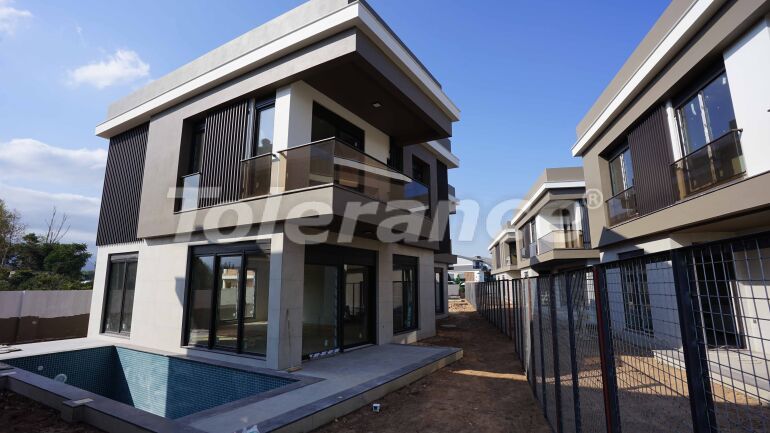 Вилла или дом от застройщика в Коньяалты, Анталия с бассейном: купить недвижимость в Турции - 57991