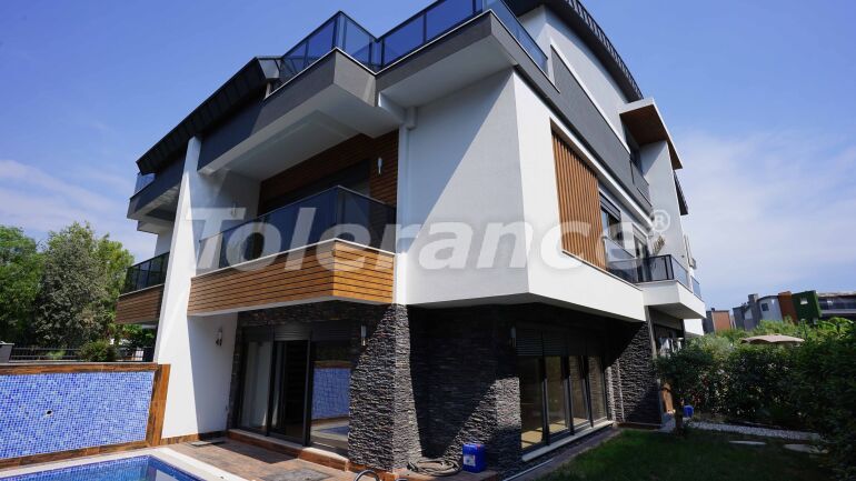 Вилла или дом от застройщика в Коньяалты, Анталия с бассейном: купить недвижимость в Турции - 58111