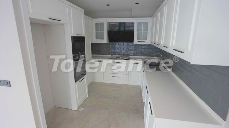 Вилла или дом в Коньяалты, Анталия с бассейном: купить недвижимость в Турции - 59519