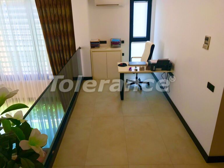 Вилла или дом в Коньяалты, Анталия с бассейном: купить недвижимость в Турции - 60035