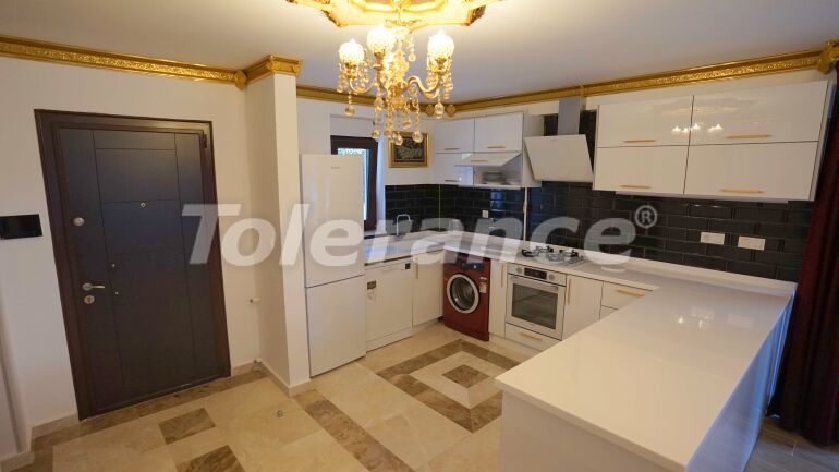 Вилла или дом в Коньяалты, Анталия с бассейном: купить недвижимость в Турции - 61926