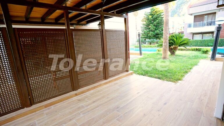 Вилла или дом в Коньяалты, Анталия с бассейном: купить недвижимость в Турции - 61933