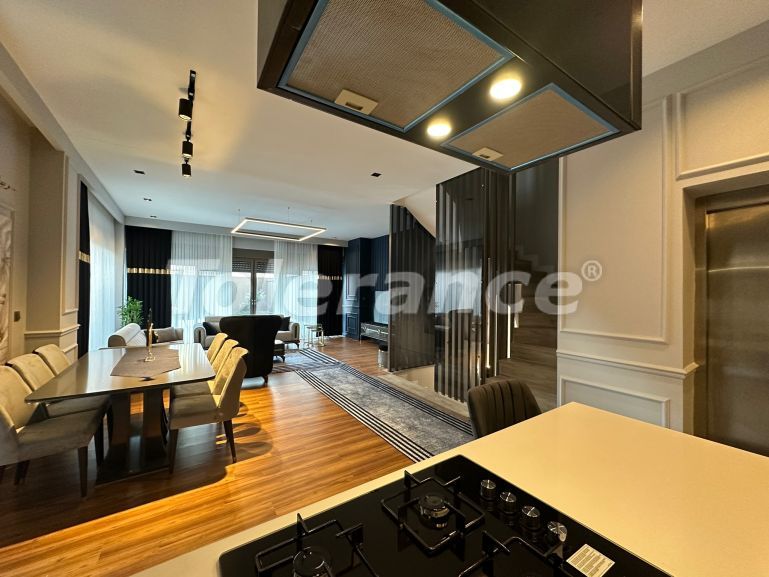 Вилла или дом от застройщика в Коньяалты, Анталия с бассейном - 77607 Вилла или дом от застройщика в Коньяалты, Анталия с бассейном: купить недвижимость в Турции - 77607