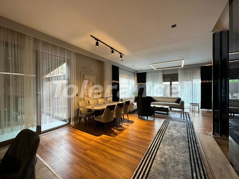 Вилла или дом от застройщика в Коньяалты, Анталия с бассейном - 77608 Вилла или дом от застройщика в Коньяалты, Анталия с бассейном: купить недвижимость в Турции - 77608