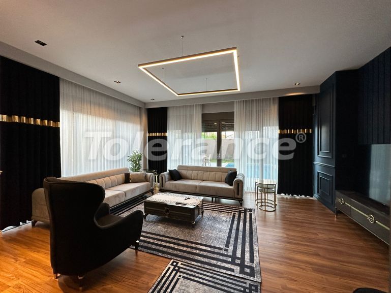 Вилла или дом от застройщика в Коньяалты, Анталия с бассейном - 77626 Вилла или дом от застройщика в Коньяалты, Анталия с бассейном: купить недвижимость в Турции - 77626