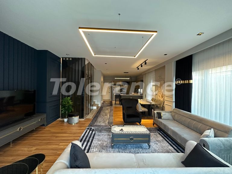 Вилла или дом от застройщика в Коньяалты, Анталия с бассейном - 77632 Вилла или дом от застройщика в Коньяалты, Анталия с бассейном: купить недвижимость в Турции - 77632