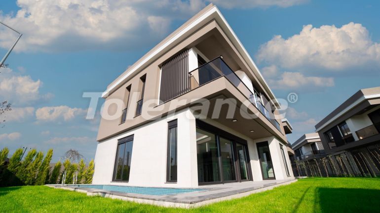 Вилла или дом от застройщика в Коньяалты, Анталия с бассейном: купить недвижимость в Турции - 77782