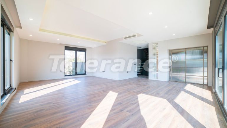 Вилла или дом от застройщика в Коньяалты, Анталия с бассейном: купить недвижимость в Турции - 77783