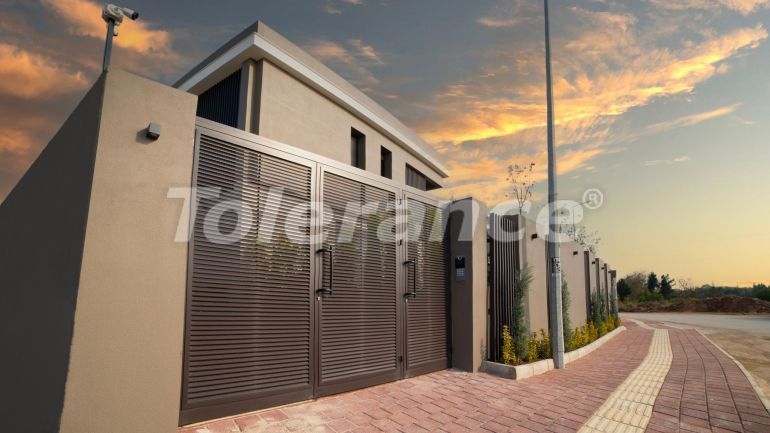 Вилла или дом от застройщика в Коньяалты, Анталия с бассейном: купить недвижимость в Турции - 77795