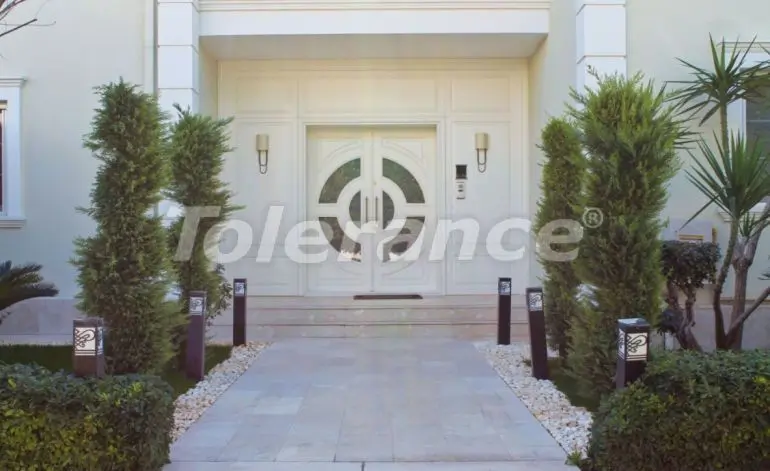 Вилла или дом в Кунду, Анталия с бассейном: купить недвижимость в Турции - 29426