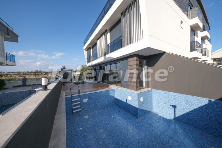 Вилла или дом от застройщика в Кунду, Анталия с бассейном: купить недвижимость в Турции - 51638