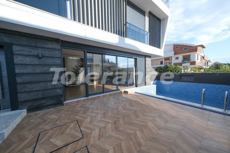 Вилла или дом от застройщика в Кунду, Анталия с бассейном: купить недвижимость в Турции - 51647