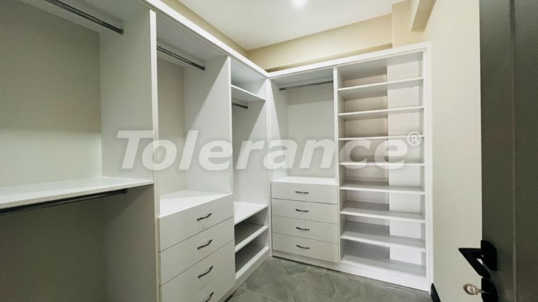 Вилла или дом в Куздере, Кемер с бассейном: купить недвижимость в Турции - 136605