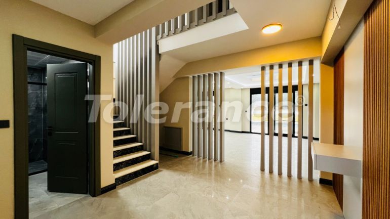 Вилла или дом в Куздере, Кемер с бассейном: купить недвижимость в Турции - 136622