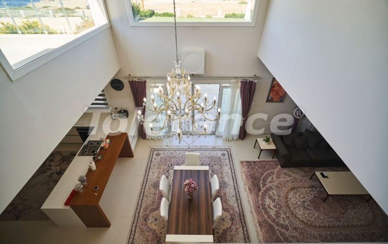 Вилла или дом в Кирения, Северный Кипр вид на море с бассейном: купить недвижимость в Турции - 105580