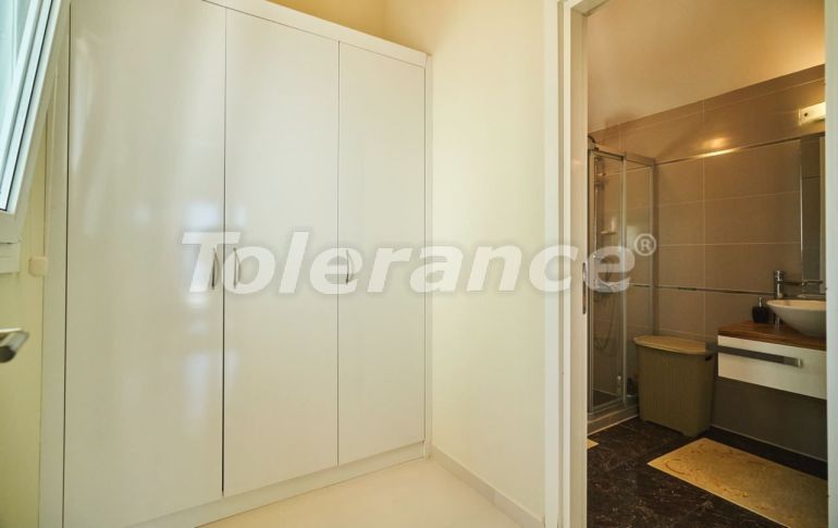 Вилла или дом в Кирения, Северный Кипр вид на море с бассейном: купить недвижимость в Турции - 105595