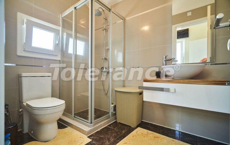 Вилла или дом в Кирения, Северный Кипр вид на море с бассейном: купить недвижимость в Турции - 105596