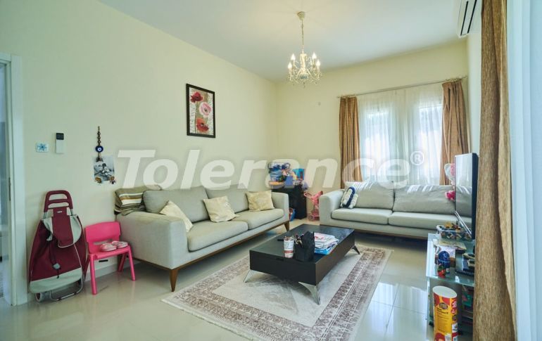 Вилла или дом в Кирения, Северный Кипр вид на море с бассейном: купить недвижимость в Турции - 105599