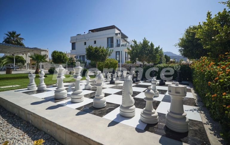 Вилла или дом в Кирения, Северный Кипр вид на море с бассейном: купить недвижимость в Турции - 105604