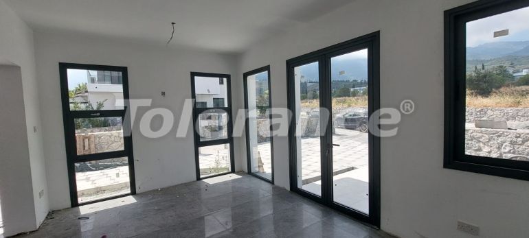 Вилла или дом от застройщика в Кирения, Северный Кипр с бассейном: купить недвижимость в Турции - 105823