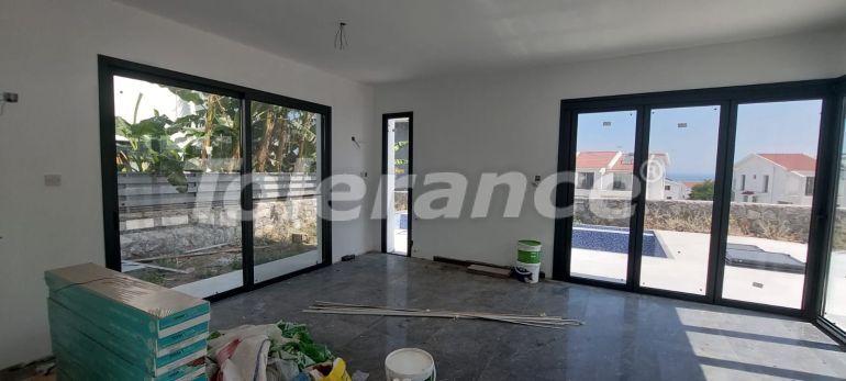 Вилла или дом от застройщика в Кирения, Северный Кипр с бассейном: купить недвижимость в Турции - 105824