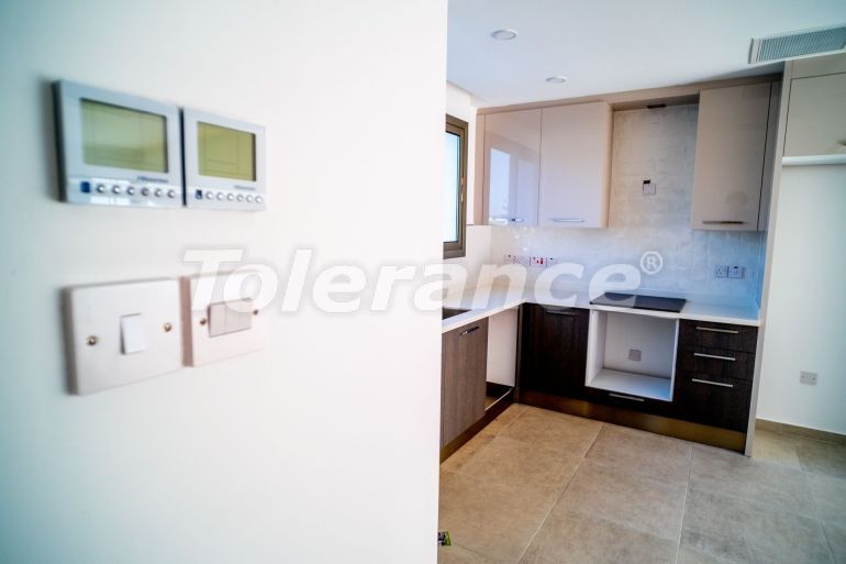 Вилла или дом в Кирения, Северный Кипр с бассейном: купить недвижимость в Турции - 106009