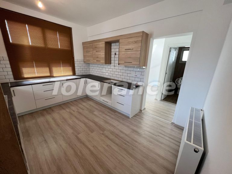 Вилла или дом от застройщика в Кирения, Северный Кипр вид на море с бассейном: купить недвижимость в Турции - 106306