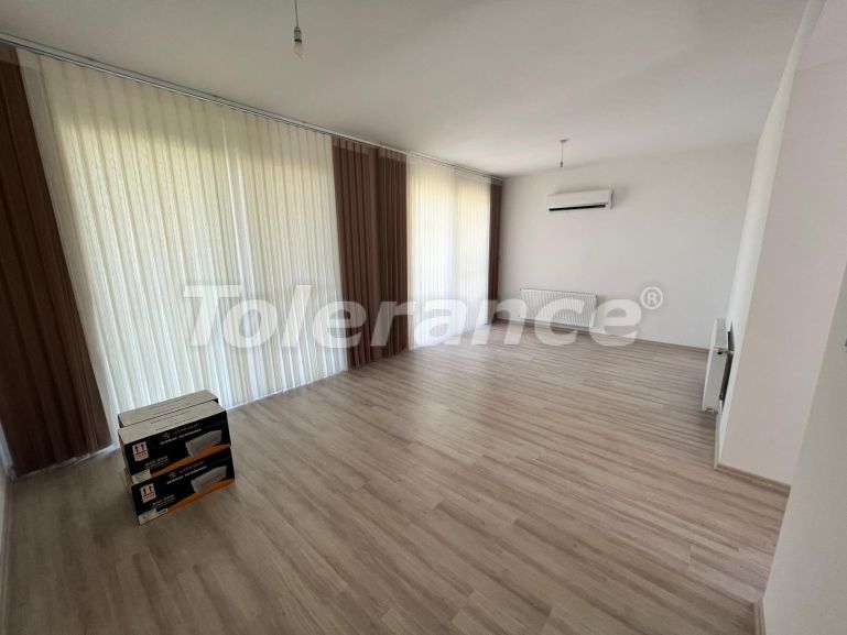 Вилла или дом от застройщика в Кирения, Северный Кипр вид на море с бассейном: купить недвижимость в Турции - 106312