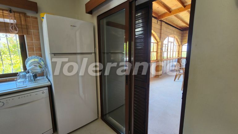 Вилла или дом в Кирения, Северный Кипр: купить недвижимость в Турции - 106444