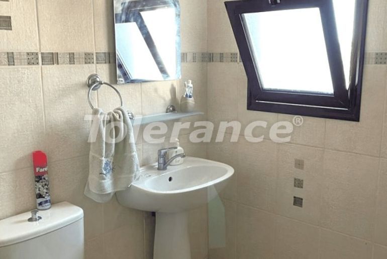 Вилла или дом в Кирения, Северный Кипр: купить недвижимость в Турции - 106447