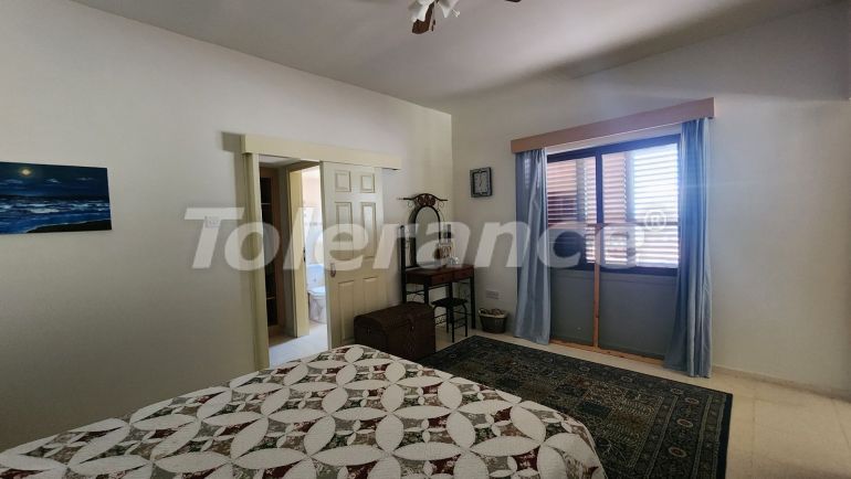 Вилла или дом в Кирения, Северный Кипр: купить недвижимость в Турции - 106463