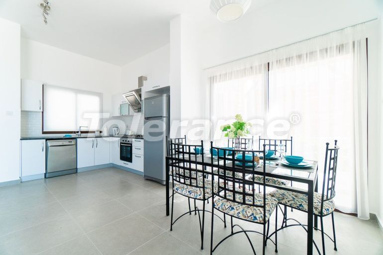 Вилла или дом в Кирения, Северный Кипр вид на море с бассейном: купить недвижимость в Турции - 107181