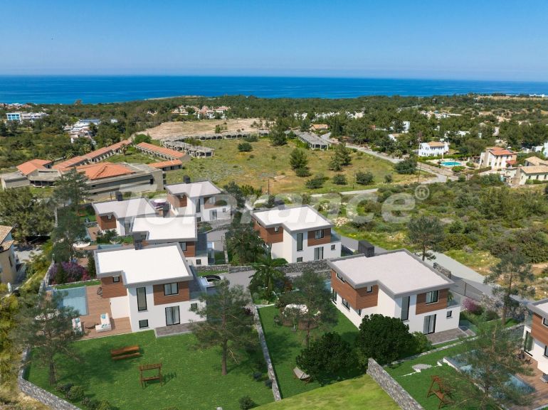 Вилла или дом от застройщика в Кирения, Северный Кипр с бассейном в рассрочку: купить недвижимость в Турции - 112076