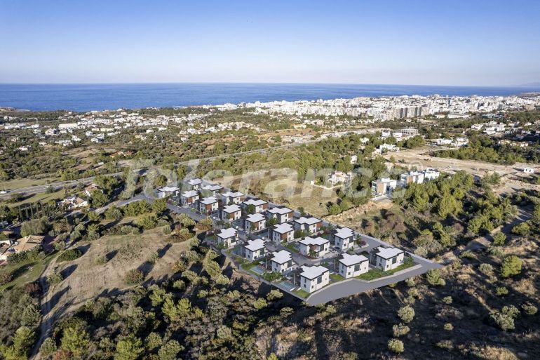 Вилла или дом от застройщика в Кирения, Северный Кипр с бассейном: купить недвижимость в Турции - 112080