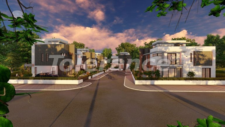 Вилла или дом в Кирения, Северный Кипр с бассейном: купить недвижимость в Турции - 112210