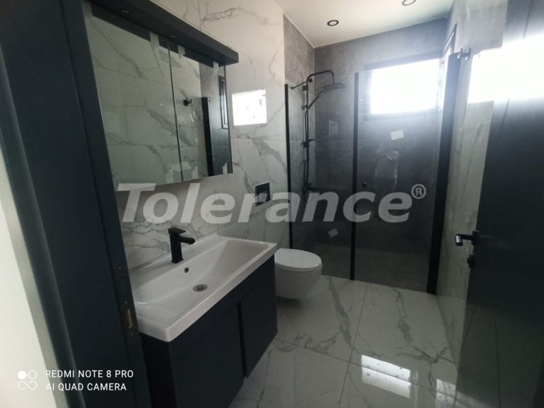 Вилла или дом в Кирения, Северный Кипр с бассейном: купить недвижимость в Турции - 112224