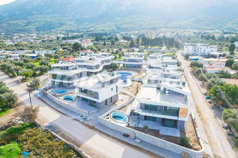 Вилла или дом от застройщика в Кирения, Северный Кипр вид на море с бассейном в рассрочку: купить недвижимость в Турции - 117619