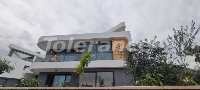 Вилла или дом от застройщика в Кирения, Северный Кипр вид на море с бассейном в рассрочку: купить недвижимость в Турции - 117621