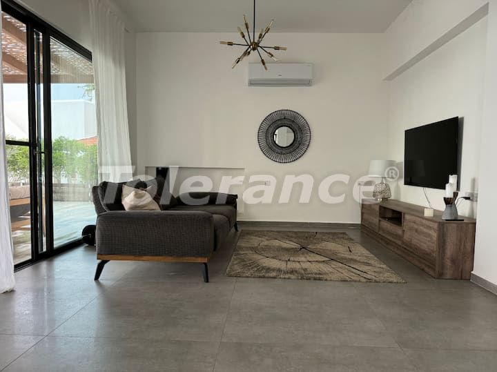 Вилла или дом в Кирения, Северный Кипр вид на море с бассейном: купить недвижимость в Турции - 117980