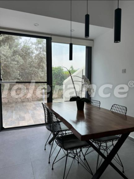 Вилла или дом в Кирения, Северный Кипр вид на море с бассейном: купить недвижимость в Турции - 117984